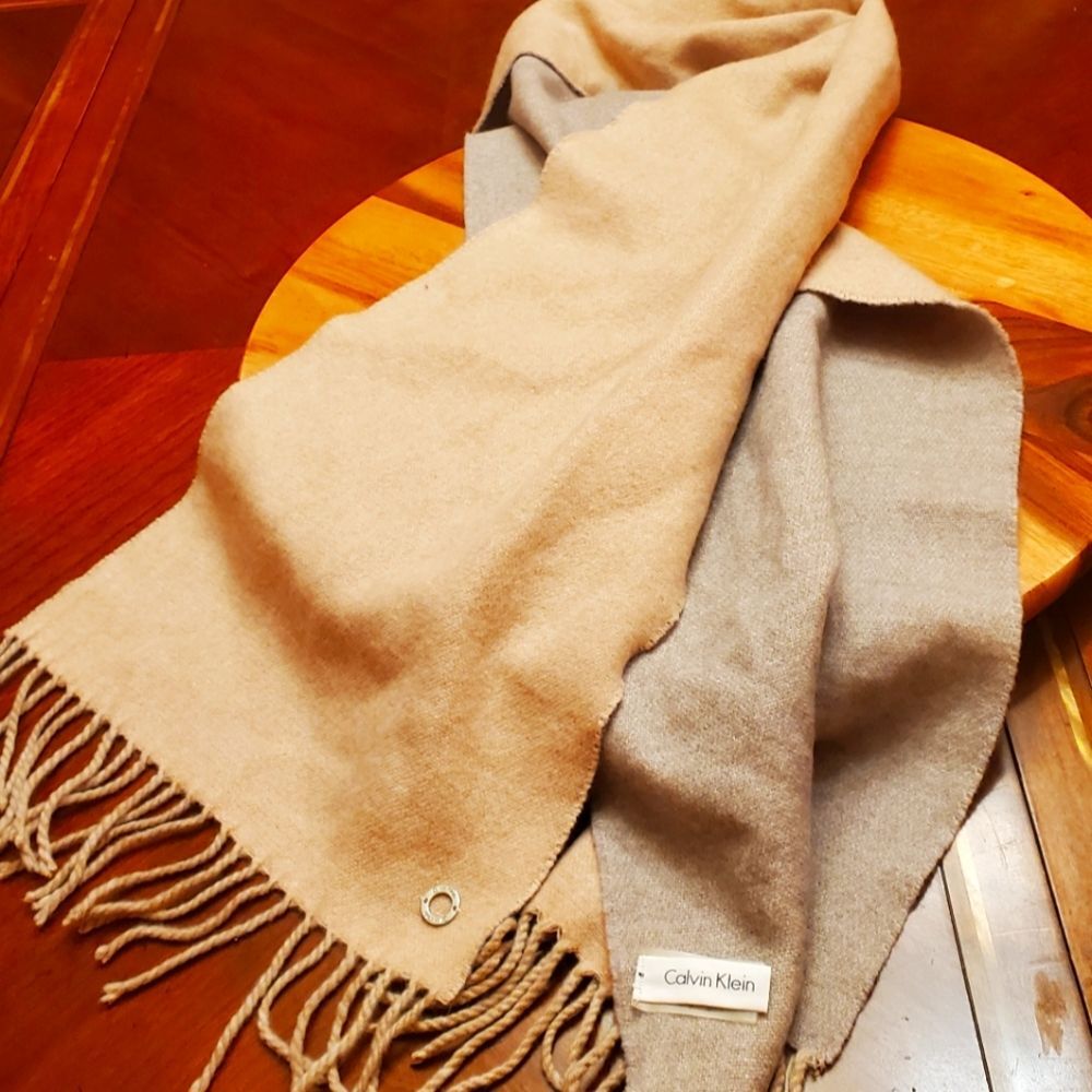 Calvin klein scarf